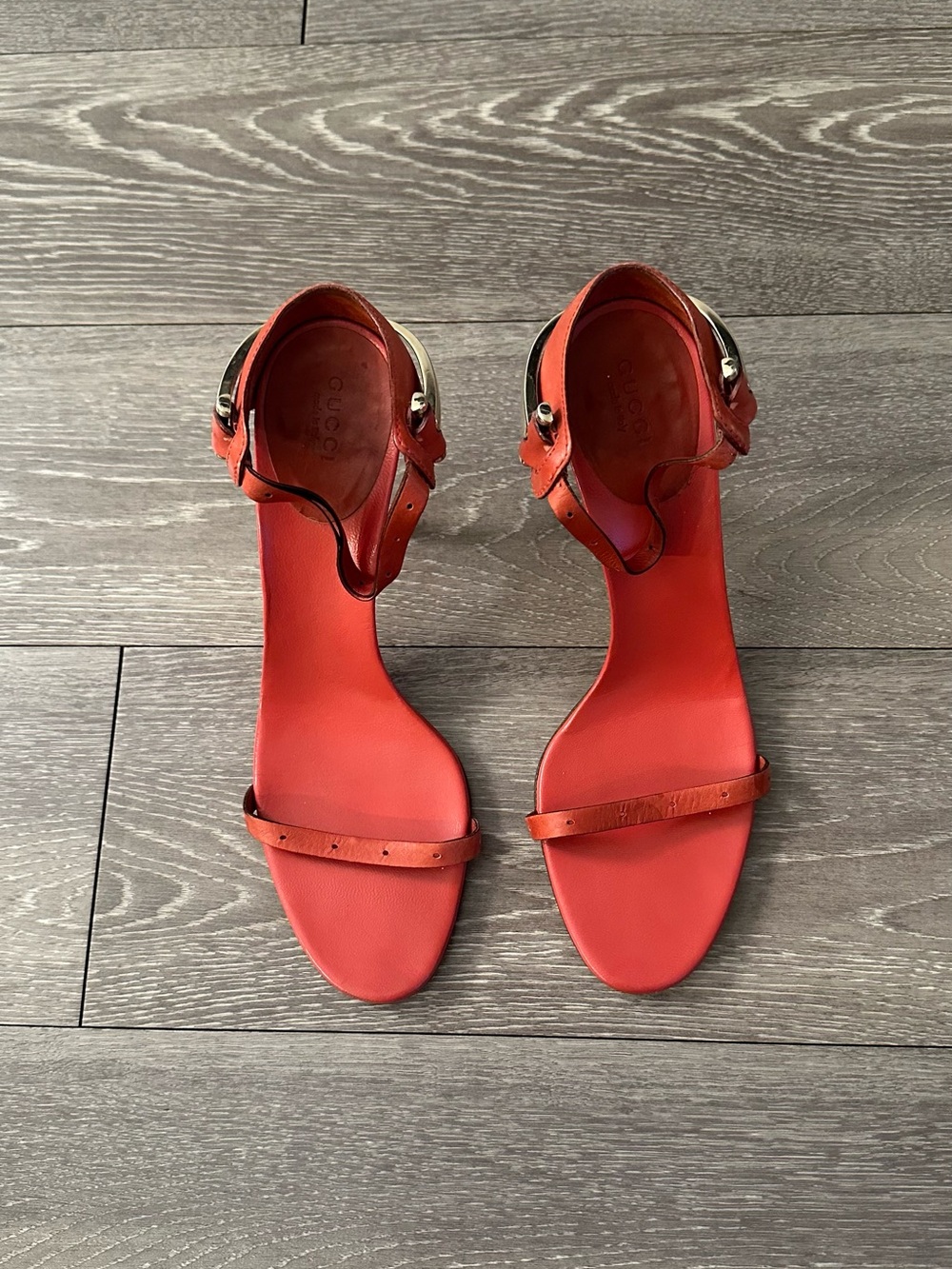 Gucci -Red Leather Ankle-Strap Sandals - Picture 1 of 10